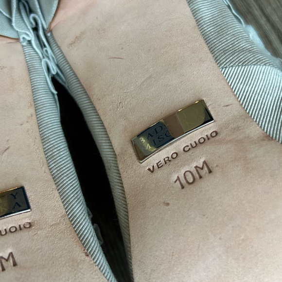 Badgley Mischka Champagne Ruffled Heels | 10 - Picture 6 of 10